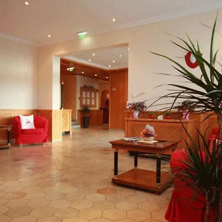 Lägenhet Alpine Apartment- *